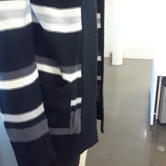 New Ladies Open front Stripes Sweater Cardigan With Pocket - Picture 3 of 9